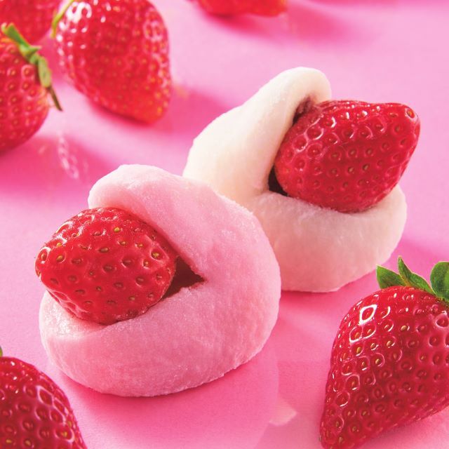 シャトレーゼ 大きな苺大福2種