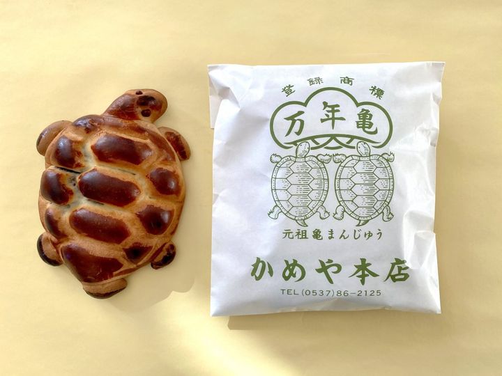 ご利益満点！まるで工芸品のような遠州名物「亀まんじゅう」【旅するデザイナーがおすすめする旅先でのお土産たち！】