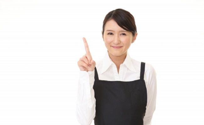 女性の理容師のイメージ