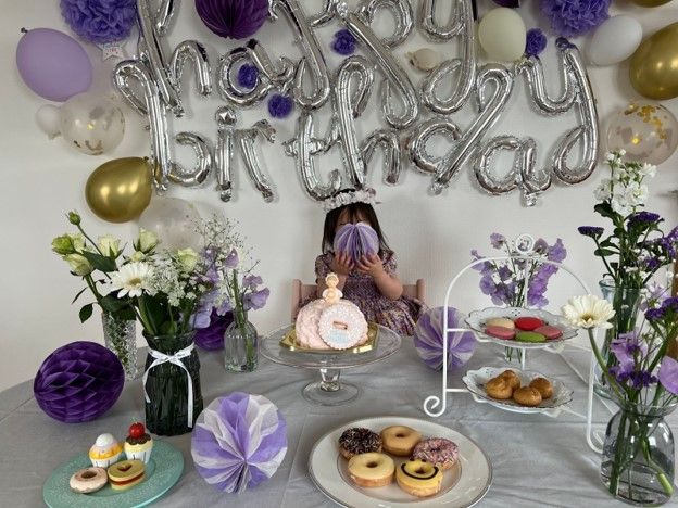 ユニクロフラワーで飾り付けイメージ画像