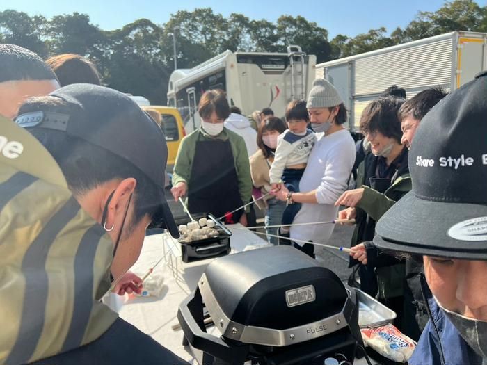 キャンピングカーショーのグルメイメージ