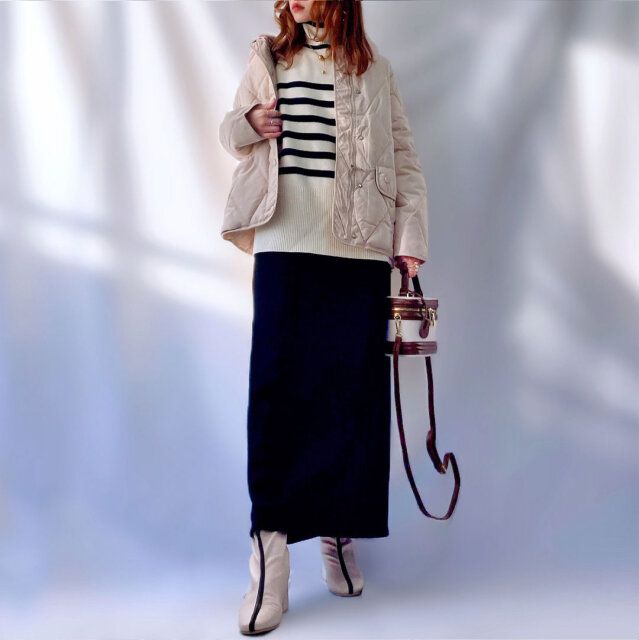 黒タイトスカートの冬コーデ