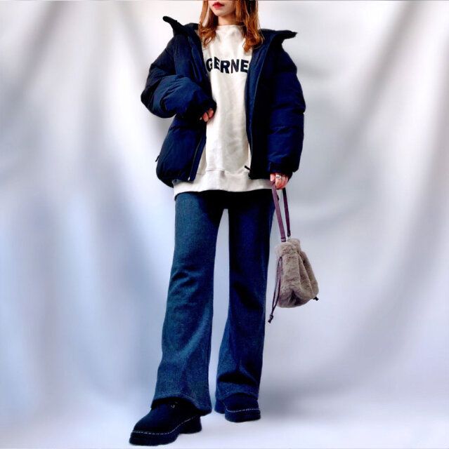 recaの裏起毛フレアパンツコーデ