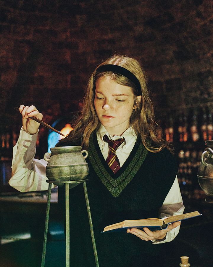 あこがれのホグワーツ魔法魔術学校へ！スタジオツアーを楽しむためのファッション6選