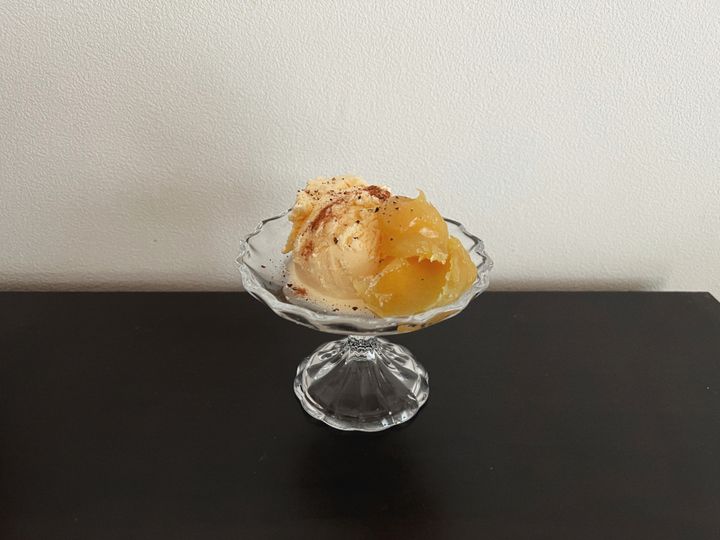 簡単アレンジでご褒美アイスに変身！栗きんとんスパイシーバニラアイス【渡辺友美子のコーヒーに合うお菓子のレシピ vol.25 〜レシピで旅するヨーロッパ〜】