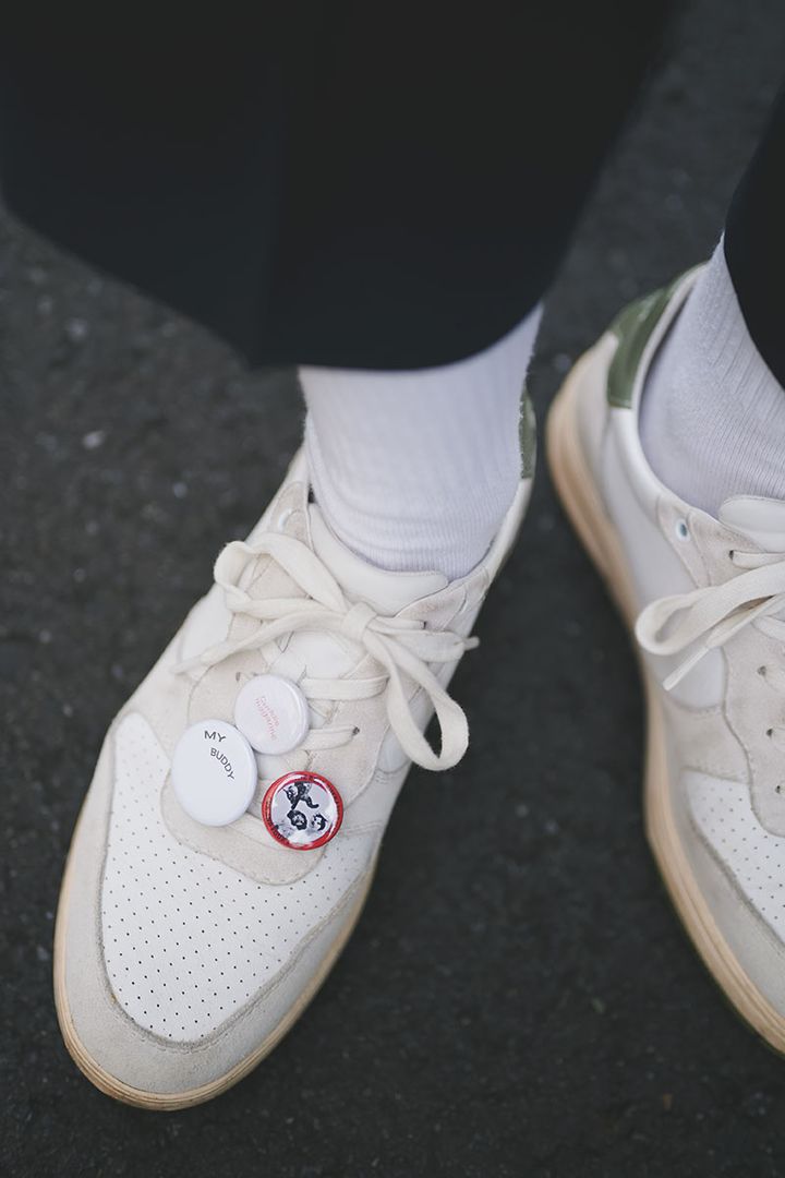 モデル・NATANEさんの私服ファッションスナップ。古着MIXをベースに自作グッズを加えてオリジナリティを発揮