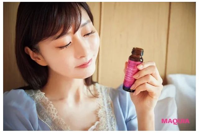 石井美保さんの夜の最新美容ルーティン_【23:00】寝る前は睡眠の質を高めるサプリを