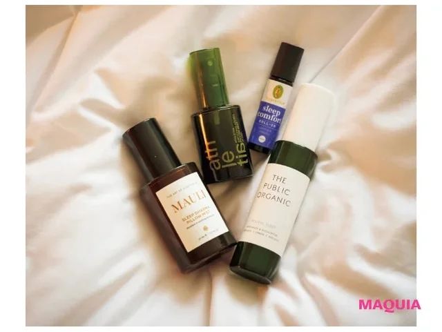 石井美保さんの最新愛用ボディケア＆インナーケア_フレグランス・ミスト_右から ザ パブリック オーガニック ザ パブリック オーガニック レストフルスリープ 睡眠ピローミスト_プリマヴェーラ スリープブレンド ロールオン bio_アスレティア スイッチング アロマピローミスト SLEEP_MAULI SLEEP DHARMA PILLOW MIST