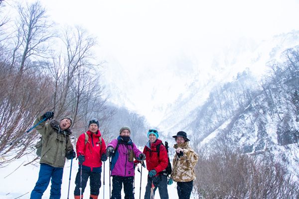 真冬の谷川岳で雪中登山！難路の先の絶景が凄かった！