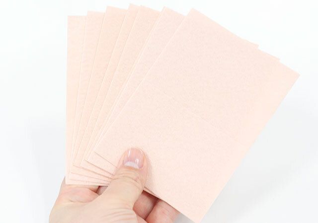 ダイソーのココフキ ピカ磨きクロス 酸化セリウム＋8枚入のクロス