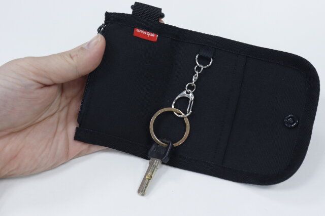 収納もできるダイソーのキーケース