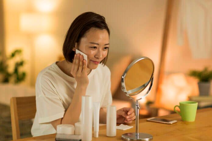 男性が思わずうっとりする「色っぽい女性」の特徴10個