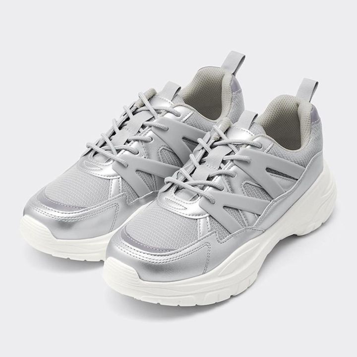 画像1: 出典：GU