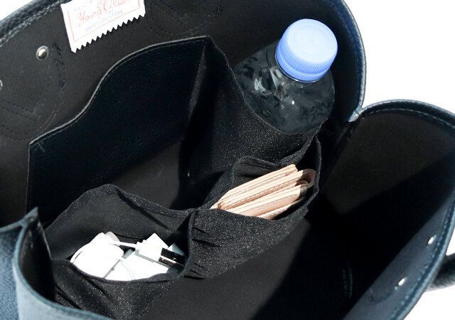 YOUNG ＆ OLSEN［ヤングアンドオルセン］仕切り付きトートバッグの仕切り