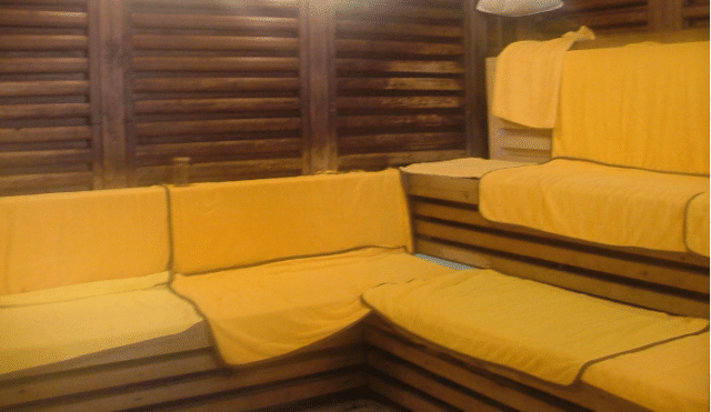 サウナ室内画像