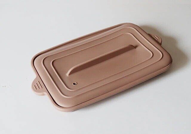 ダイソーのシリコーンスチーマー角型はたたんで省スペースで収納できる