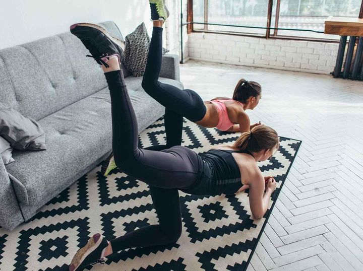 画像: ドンキーキック