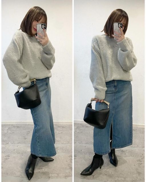 UNIQLOのデニムロングスカートとグレーニットのコーデ