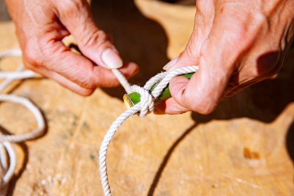 【知らないと損】どこにでもある植物からキャンプギアを作る！