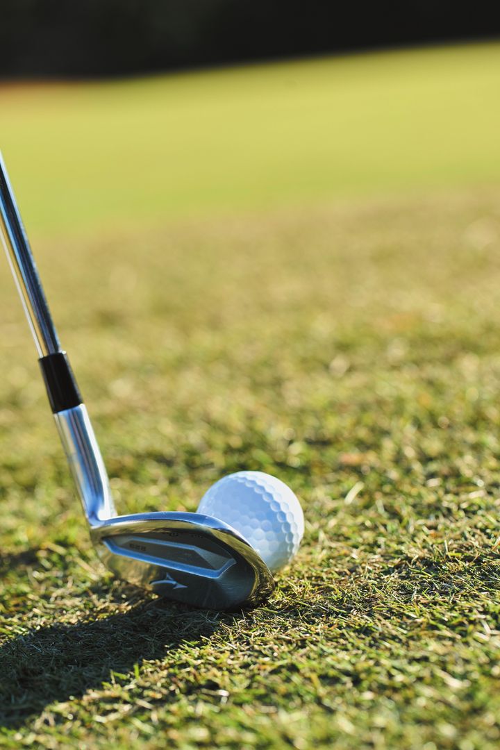 アプローチでミスを簡単に防ぐ！9番アイアンでの転がしとは…？