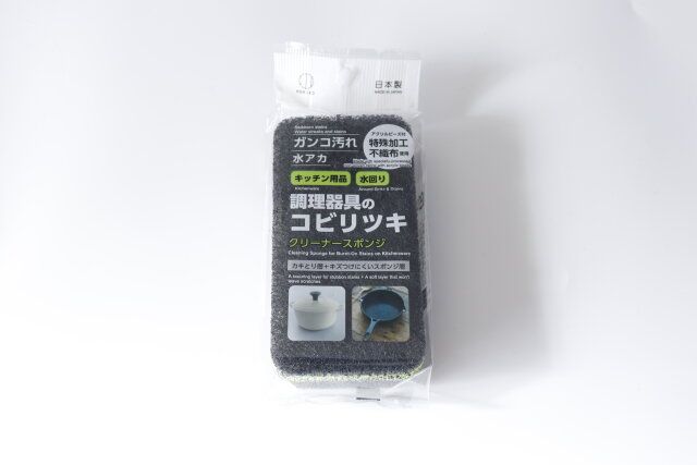 セリアのコビリツキクリーナースポンジのパッケージ