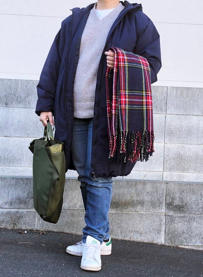 GU ブラッシュドヤーンVネックセーター（長袖） コーディネート例