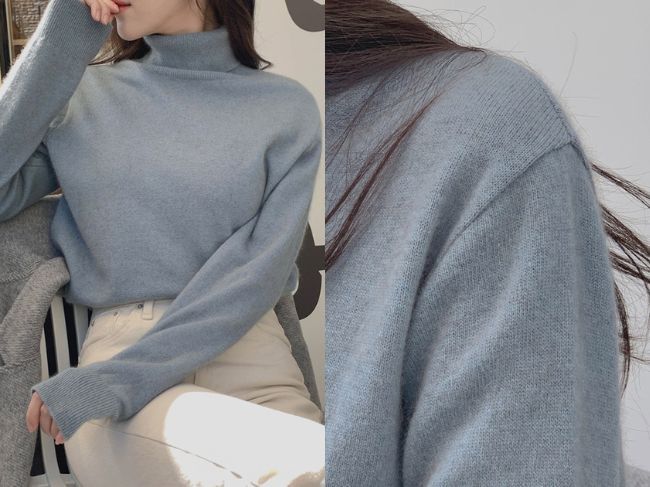 『ラクーン混タートルネックニット』