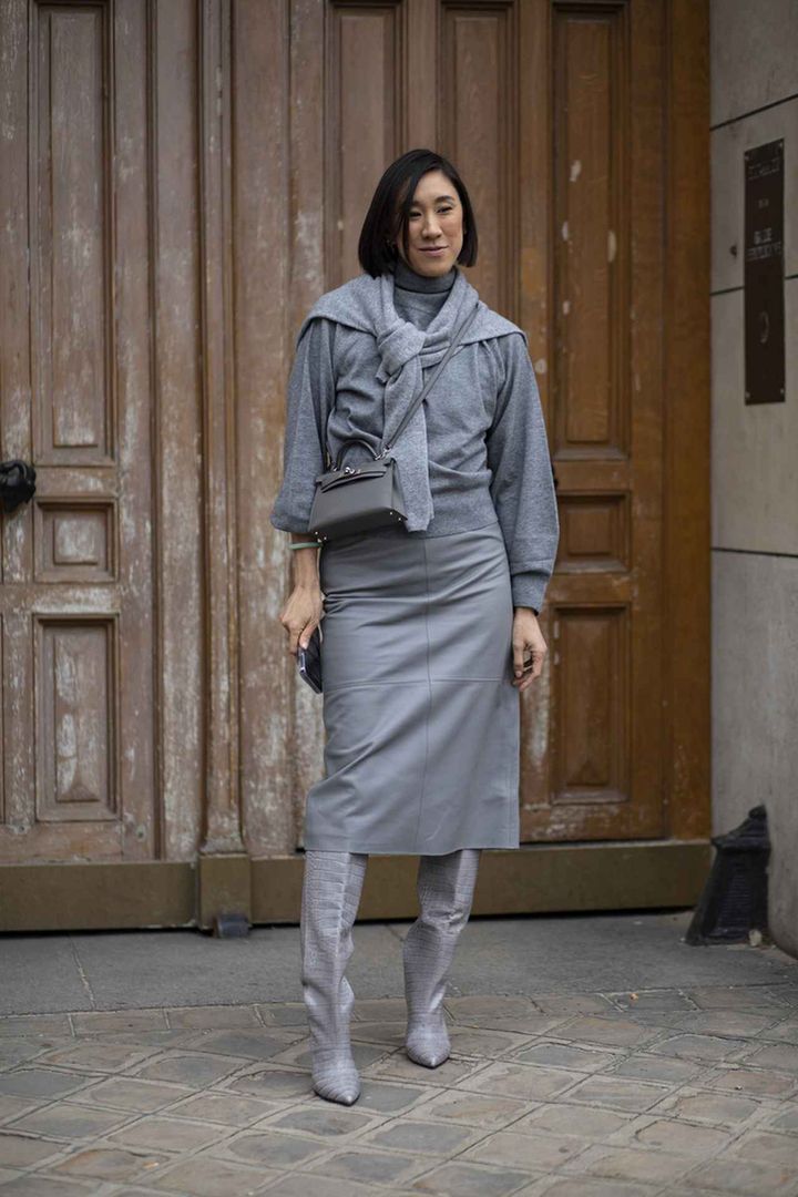 画像: グレーはトーンオントーンで大人の佇まいに