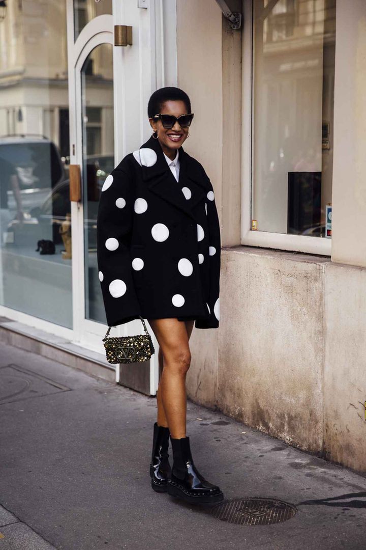 画像: リッチな光沢感がポイントの「パテントレザーシューズ」