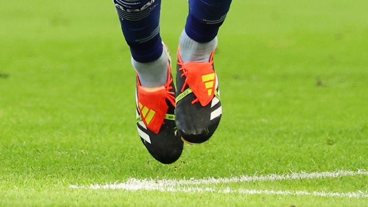 日本代表のイケメンが、“足元”に一目惚れ！