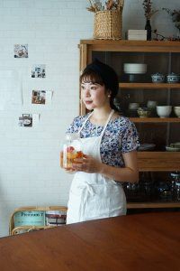 女性に嬉しい栄養素もたっぷり！菜の花の洋風白和え【料理家 あやかの旬野菜を使ったアペロおつまみ vol.4 〜レシピで旅するヨーロッパ〜】