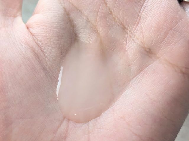 エッセンスローション アルティメイトの写真