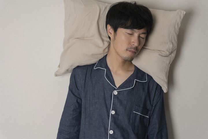 すぐ寝る彼氏のイメージ