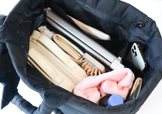 SISTER AUDREY［シスター オードリー］リボンキルティングトートバッグの容量