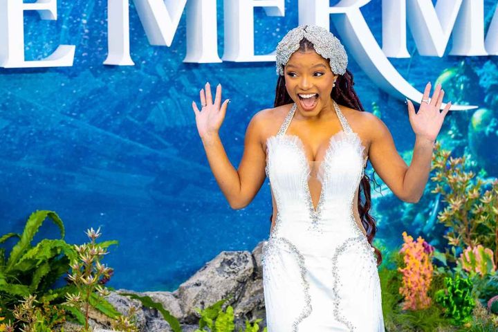 画像: ハリー・ベイリーが妊娠を公表しなかったワケ