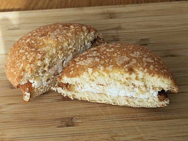 【豊酪 ゴルゴンゾーラ＆はちみつ】断面