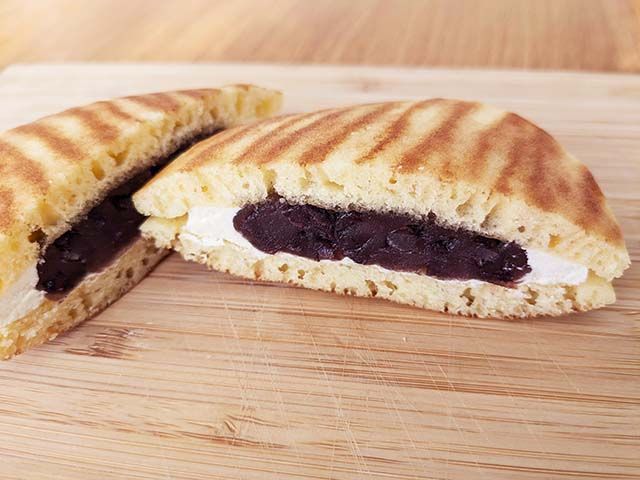 【北海道産バターどらやき】断面