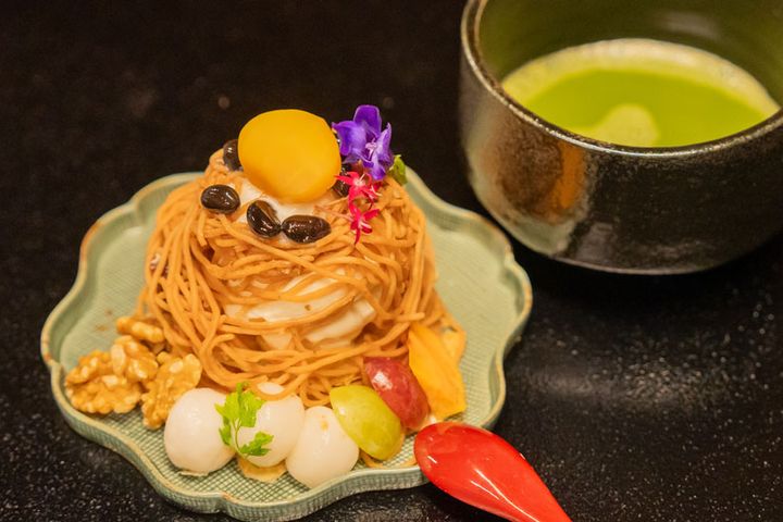 重量のあるトッピングは下に並べた方が安定感があってきれい