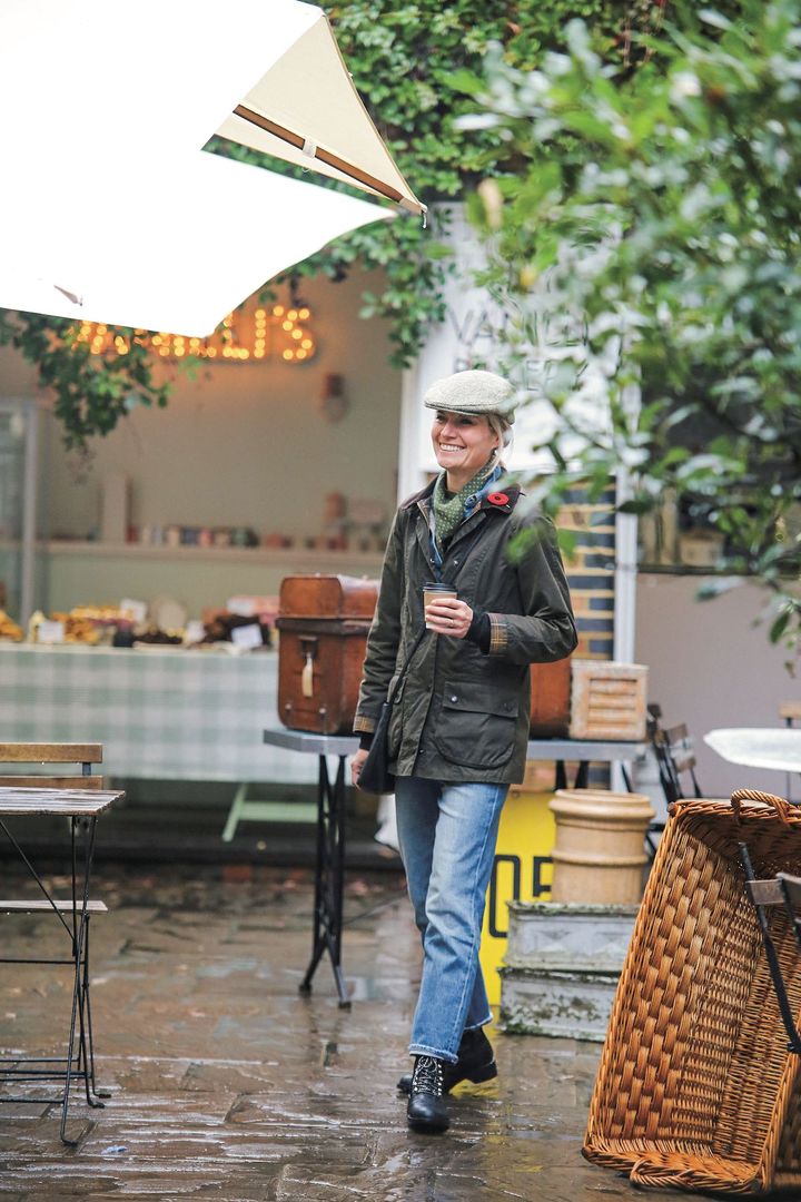 デニムのシンプルコーデが一番人気！【ロンドンガールの一週間コーデ】