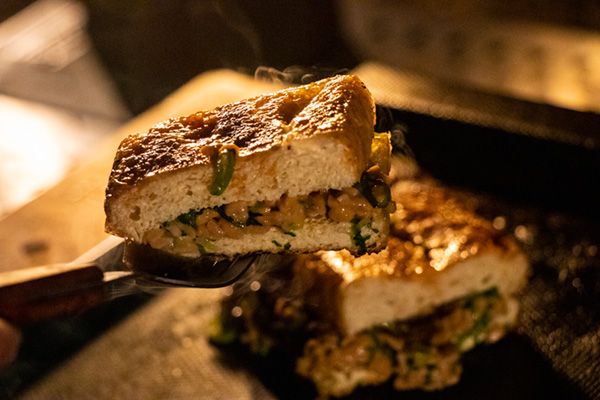 達人たちの冬キャンプを覗き見！焚き火で作る飲み会グルメ