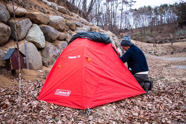 達人たちの冬キャンプを覗き見！焚き火で作る飲み会グルメ