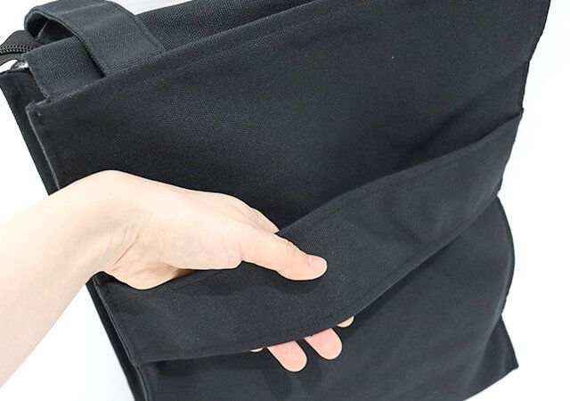 アース ミュージック＆エコロジーのイベントトートバッグ BLACKのバンド