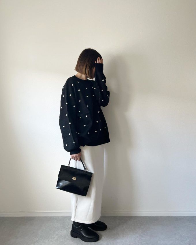 ドット柄ニットプルオーバー×GUのナチュラルの「ヘビーウェイトスウェットナローロングスカート」