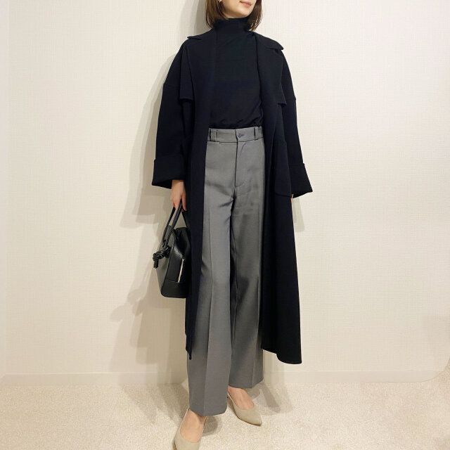 大人のレディースロングコートコーデ