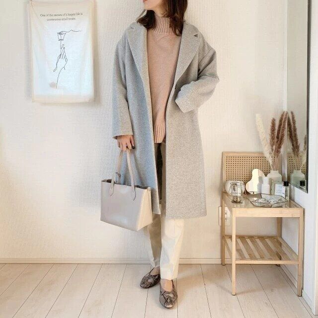 大人のレディースロングコートコーデ