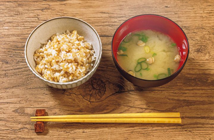 ベストな朝食は玄米とみそ汁 堀ママ