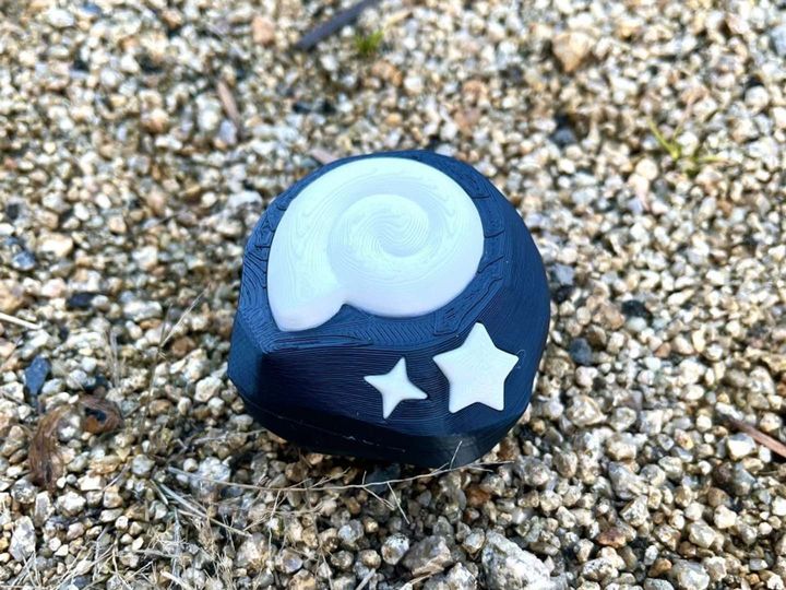 スコップで掘り出したのかな？（画像提供：高校生の電子工作日記 （＠hdiv6xeWxcLUS51）さん、以下同）