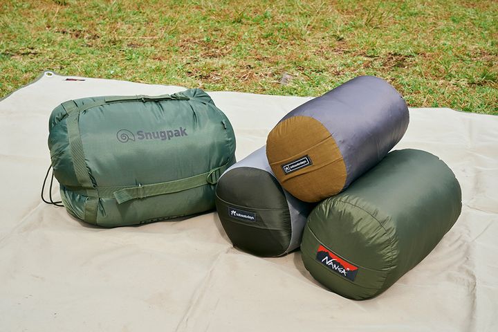 極寒の冬キャンプを賢く楽しむ！達人たちの防寒特効薬【まとめ記事】