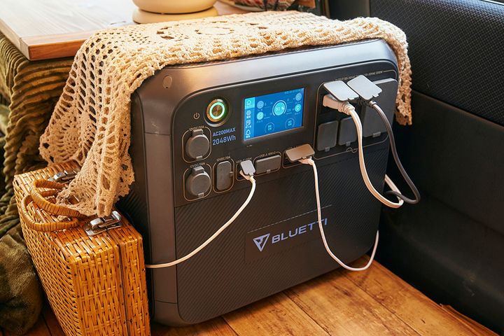 極寒の冬キャンプを賢く楽しむ！達人たちの防寒特効薬【まとめ記事】