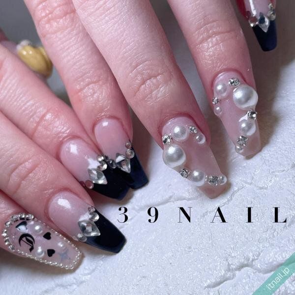 39NAILが投稿したネイルデザイン [photoid:I0124355] via Itnail Design (727094)